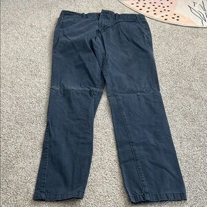 GAP Men's Dark Blue Chinos 31/32
